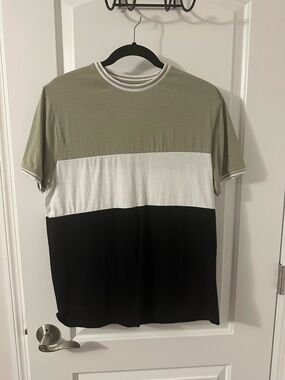 Denim & Flower Olive, White & Black Colorblock Short Sleeve Tee